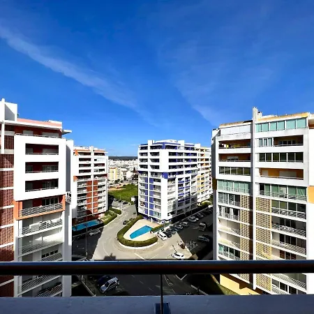 Panoramic With Pool By Homing Apartment Portimao